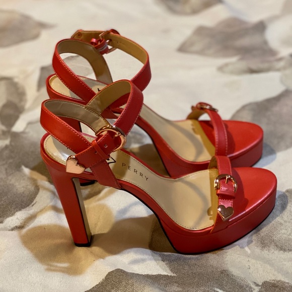 Katy Perry Collections Shoes - Brand new Katy Perry noelle platform heels size 9